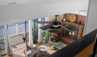 35 Greenwood Rd, Amherst, NH 03031