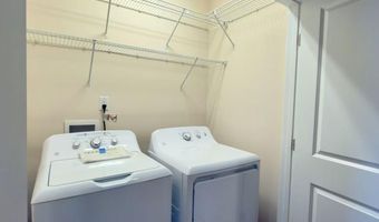 1018 Diamond Dove Ln, Apex, NC 27502