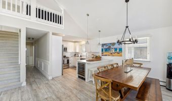56 W 13th St, Avalon, NJ 08202
