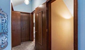 8000 Summerset Dr, Anchorage, AK 99518