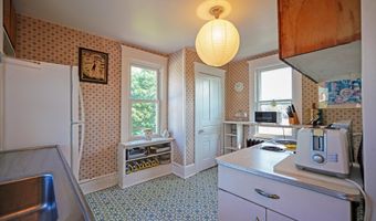 338 MARKET St, Lewes, DE 19958