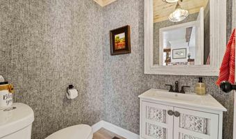 1510 Parker Ave, Caldwell, ID 83605