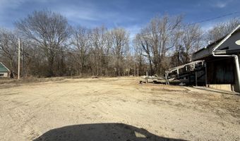 209 N Jefferson St, Ava, MO 65608