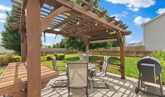 8433 Vyners Ln, Avon, IN 46123