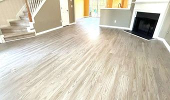 1008 Prestwyck Ct, Alpharetta, GA 30004