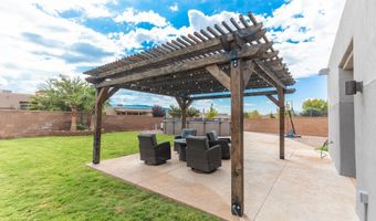 3566 Calle Verde Dr, Alamogordo, NM 88310