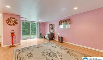 9338 Sherwood Dr, Kunkletown, PA 18058
