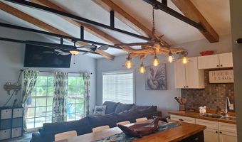 471 Getaway Ln, Baxley, GA 31513