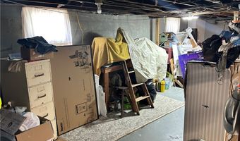 1726 E 45th St, Ashtabula, OH 44004
