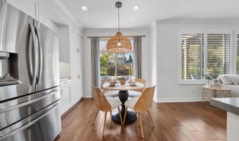 2364 Summerwind Pl, Carlsbad, CA 92008