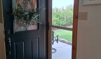 308 E Flint Hills Dr, Alma, KS 66401