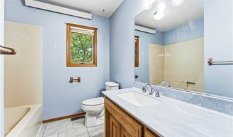 7 Cherhill Dr, Bella Vista, AR 72714