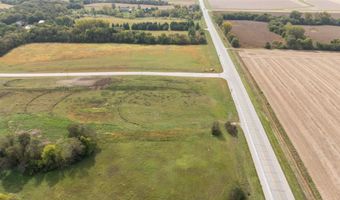 2702 Southbridge Dr, Adel, IA 50003