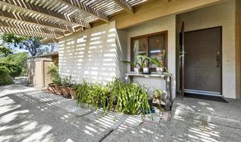 6050 Henderson Dr 16, La Mesa, CA 91942