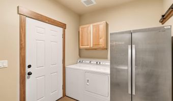 150 Links Dr, Blanchard, ID 83804