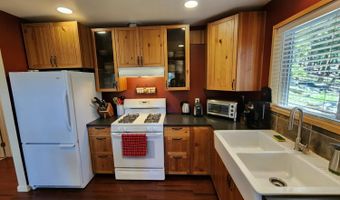 1098 Skyline Dr, Arnold, CA 95223
