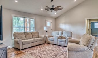 105 Skylar Dr, Auburn, KY 42206