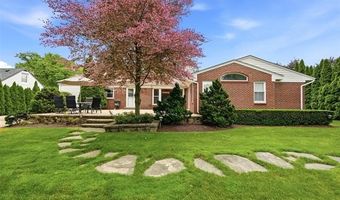 6354 Shenandoah Ave, Allen Park, MI 48101