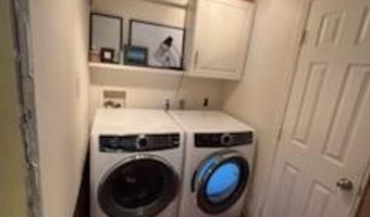 133 W GLOUCESTER Pike, Barrington, NJ 08007