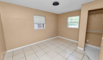 517 TANGLEWOOD Dr, Auburndale, FL 33823