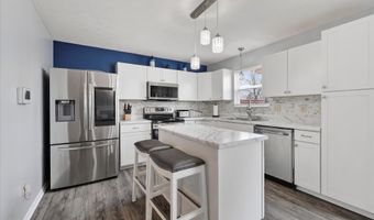 1861 Osman Dr, Avon, IN 46123