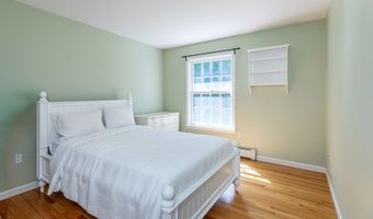 37 Woodruff Ln, Cornwall, CT 06796