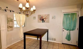 7613 NW 28th St, Bethany, OK 73008