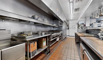 5801 Central Ave NE, Albuquerque, NM 87108