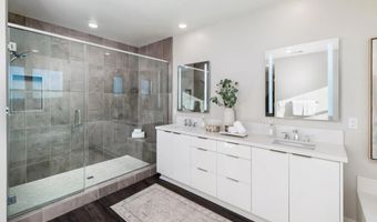 13722 Canyon Loop Trl, San Diego, CA 92130