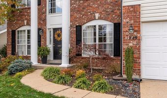 1249 Arbor Bluff Cir, Ballwin, MO 63021