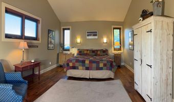 102 Silverwood Dr, Bellevue, ID 83313