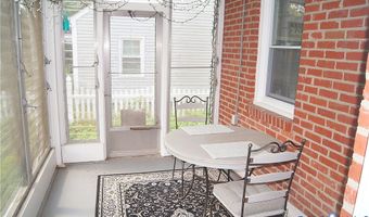 108 N Snead St, Ashland, VA 23005