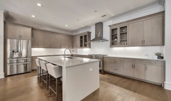 108 Grand Cres, Alpharetta, GA 30009