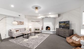 6831 E STAGECOACH PASS, Carefree, AZ 85377