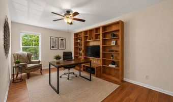 2835 Waterfront Ave, Algonquin, IL 60102