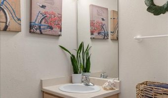63 Crocker St, Ashland, OR 97520
