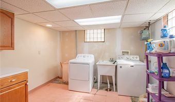 706 Crestview Ave, Akron, OH 44320