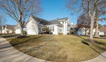 10 SANDY BOTTOM Ln, Barnegat, NJ 08005