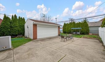 6716 Rosedale Blvd, Allen Park, MI 48101