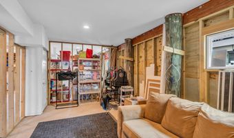 210 Longview Dr, Bayville, NJ 08721