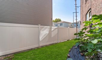 98 W 49Th St, Bayonne, NJ 07002