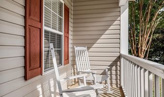 635 Shadow Dance Ln, Boiling Springs, SC 29316