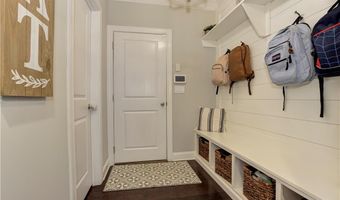 8510 Hightower Rdg, Ball Ground, GA 30107