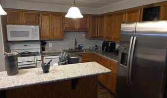 30 Memorial Park Room2, Agawam, MA 01001