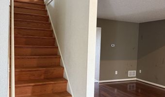 8152 Maple Stream Ln, Indianapolis, IN 46217