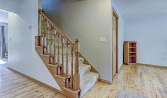 W6655 ELMVIEW Drive, Appleton, WI 54915