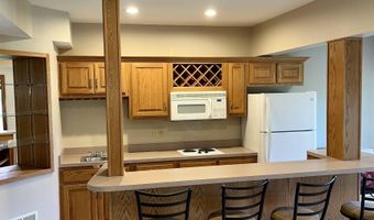 3563 Franklin Dr, Auburn, IN 46706