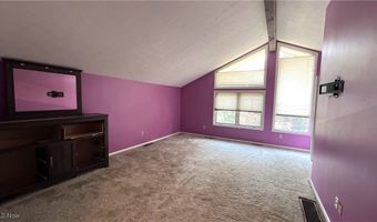 250 Laurel Cir 13, Aurora, OH 44202