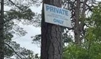 8 Winterberry Dr, Coventry, RI 02816