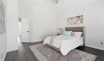 2174 Villa Sonoma Gln, Escondido, CA 92029